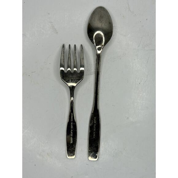 FORK & SPOON ! Vintage Nursery Silver Plate Baby Fork And Spoon Leonard - Picture 2 of 4